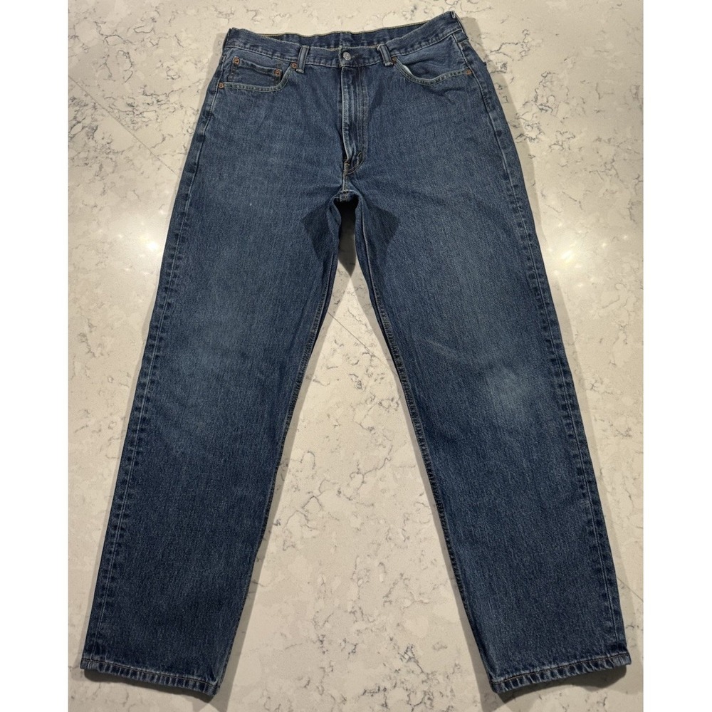 Levi's 550 Jeans Mens 36x32 Blue Medium Wash Regular Fit Straight Leg Comfort